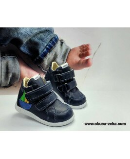 A1-Veličine: 18,21,23